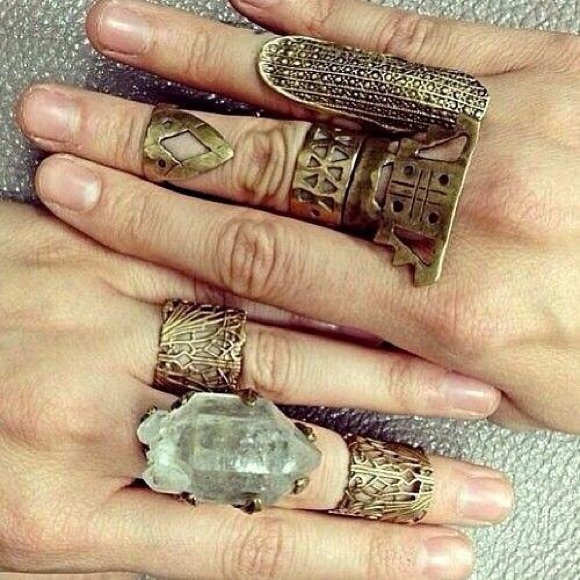 Meet your Posher, Paty - Picture 3 of 15